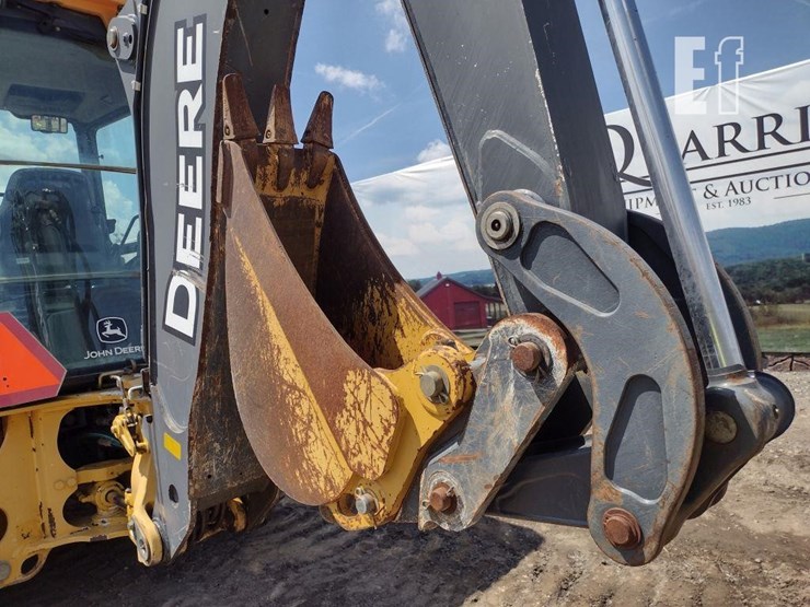 2010-deere-310j-image-38