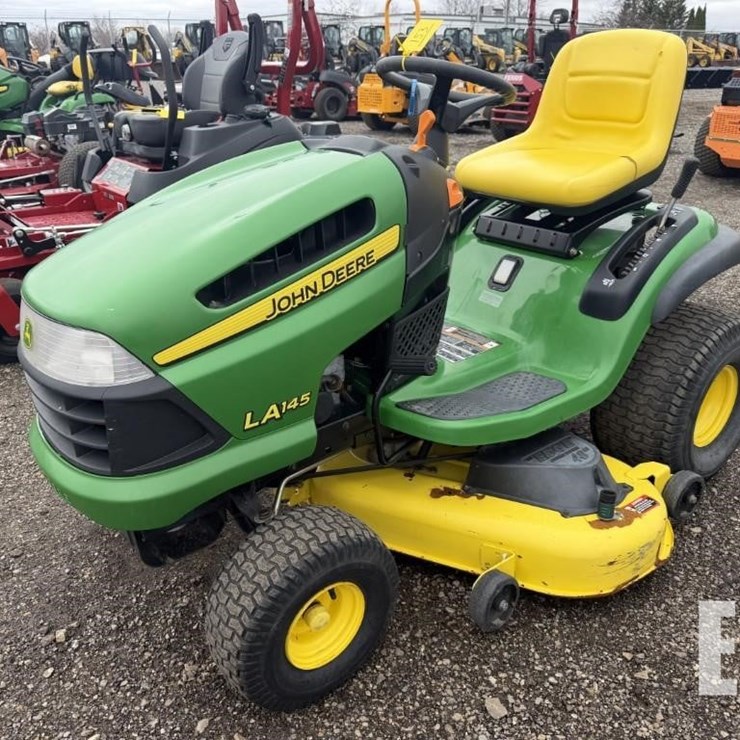 2010 JOHN DEERE LA145