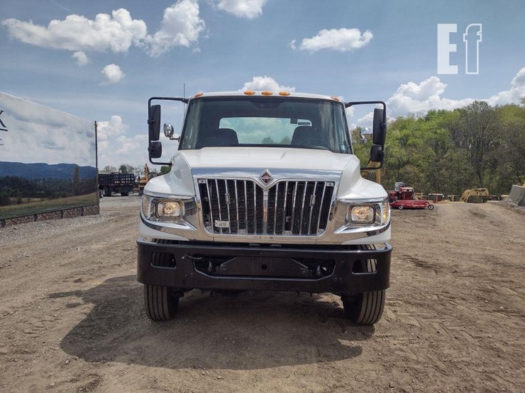 international-15-image-2