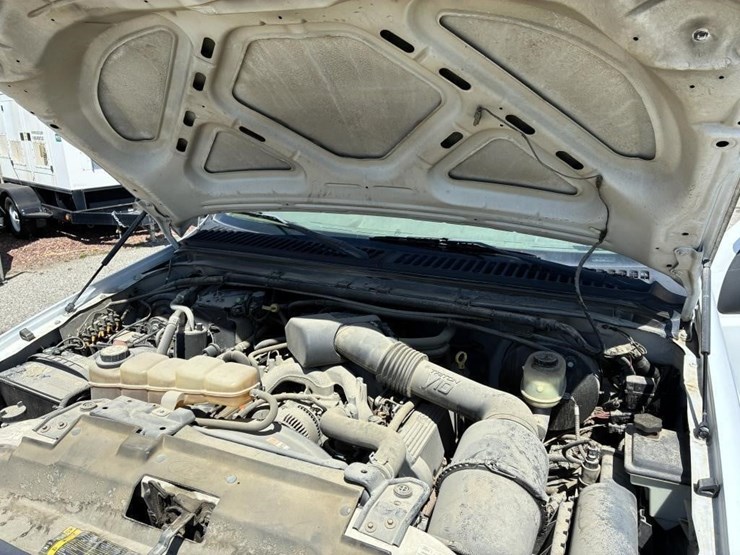 2004-ford-f350-image-7