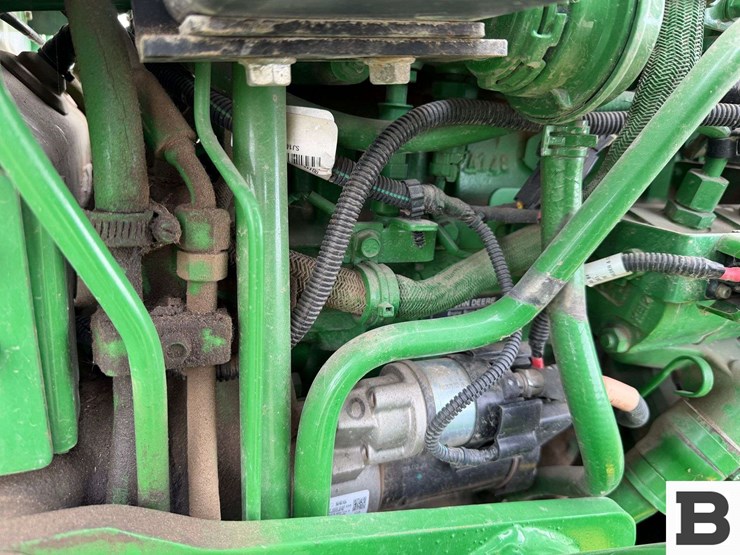 2015-john-deere-5075e-image-68