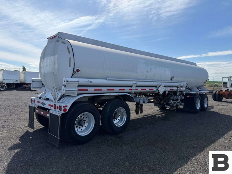 1990-beall-tanker-image-5