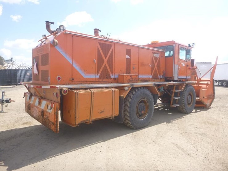 1992-caterpillar-c13-image-3