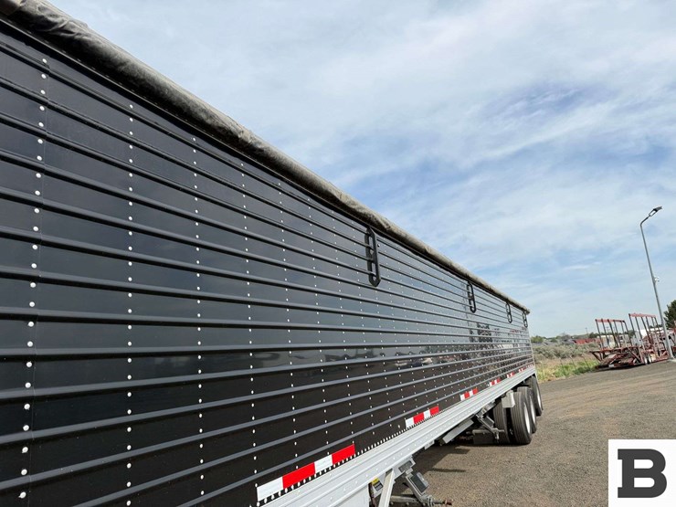 2017-timpte-hopper-bottom-image-15