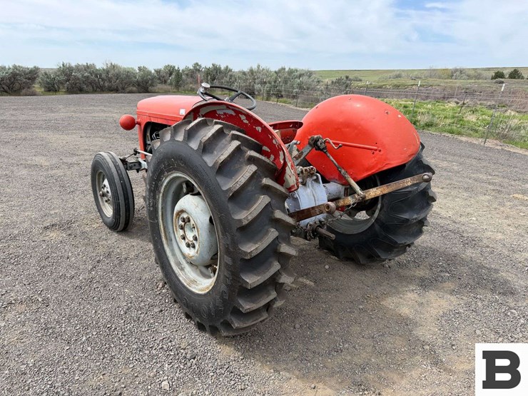 1952-ferguson-to30-image-3