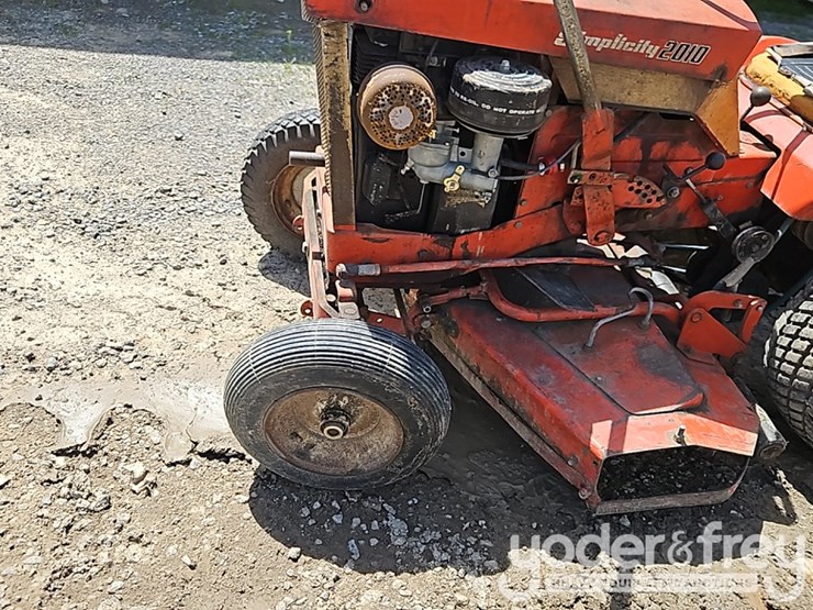 simplicity-2010-image-10