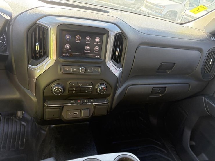 2021-chevrolet-silverado-1500-image-14