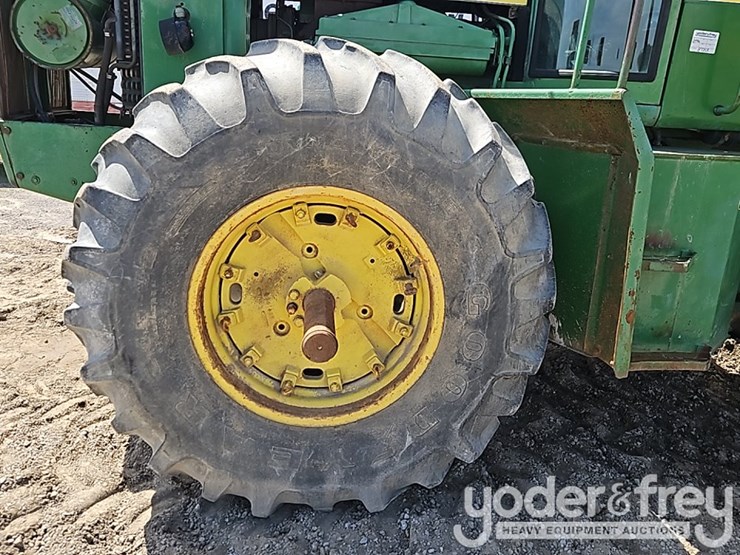 john-deere-8630-image-12