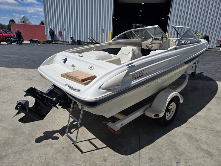 #47-•-bayliner-capri-1750-17'-fiberglass-bowrider-boat-image-5