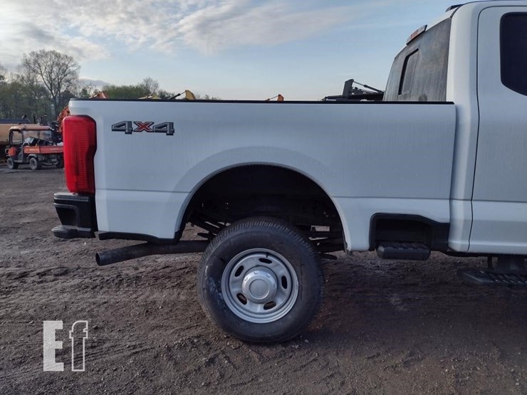 ford-f350-image-25