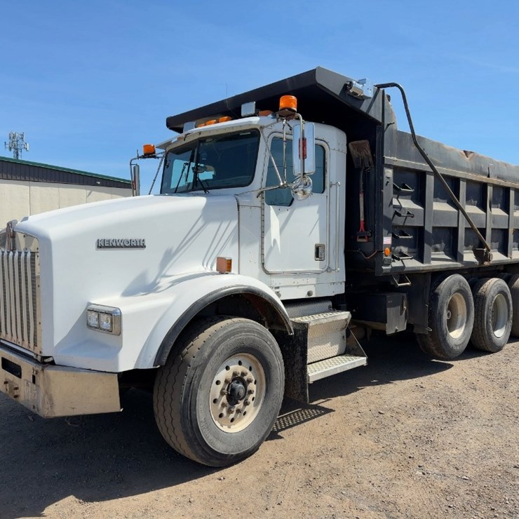 2002 KENWORTH T800