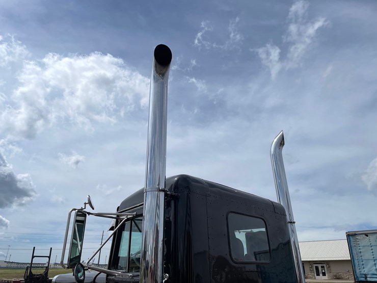 1970-peterbilt-358-image-20