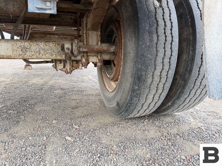 1984-fruehauf-open-top-image-22