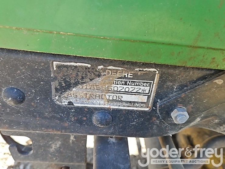 john-deere-185-image-16