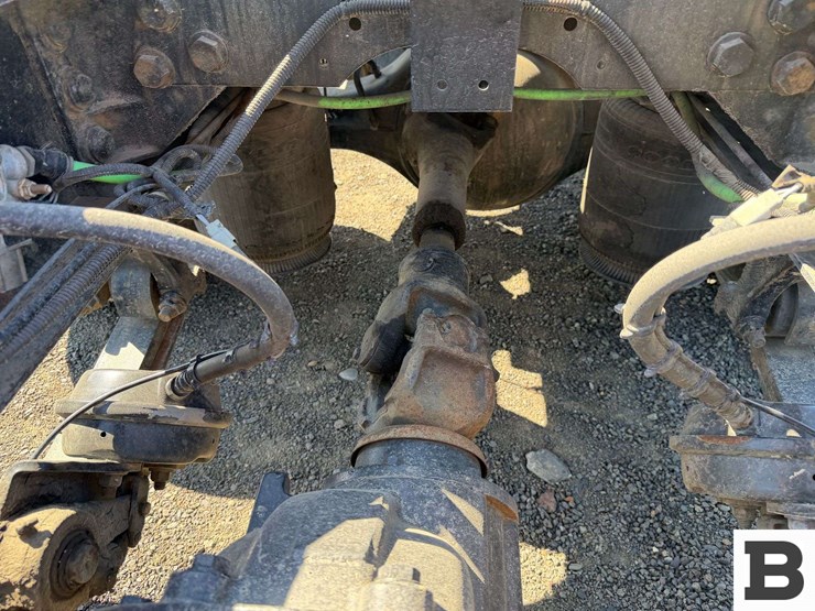 2012-international-prostar-image-30