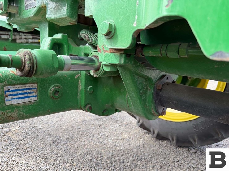 2015-john-deere-5075e-image-22