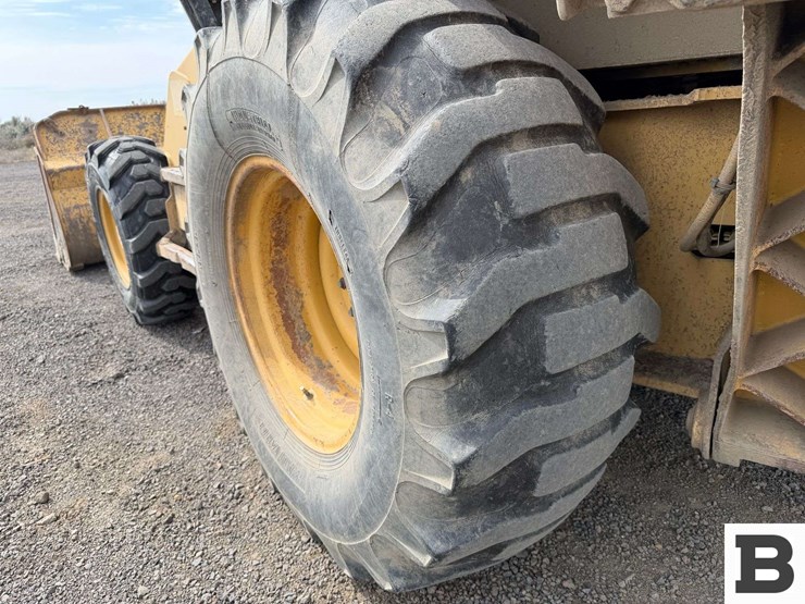 1993-caterpillar-416b-image-30