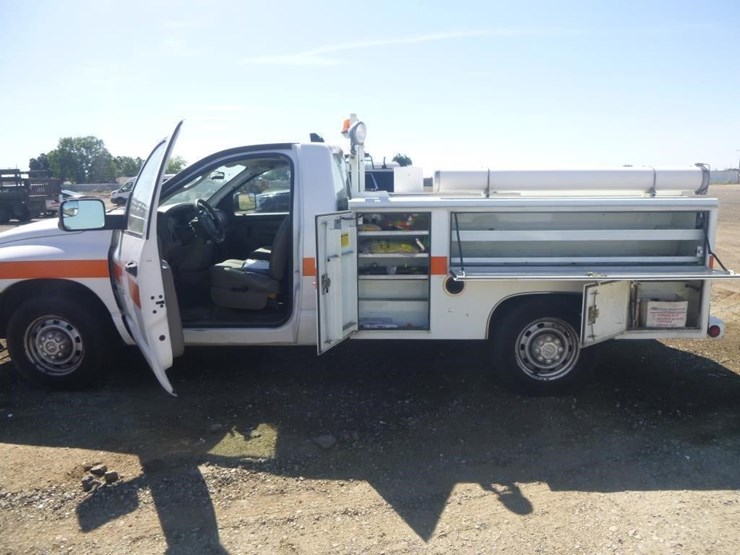2005-dodge-ram-2500-image-7