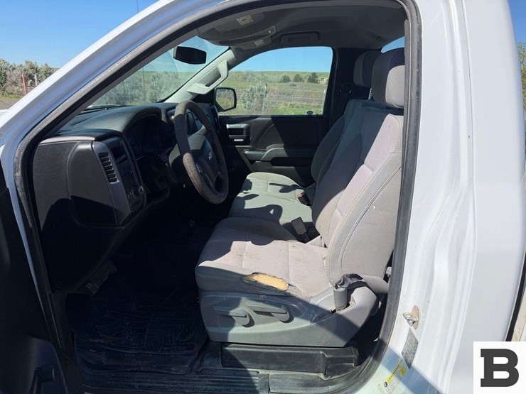 2018-chevrolet-silverado-1500-image-22