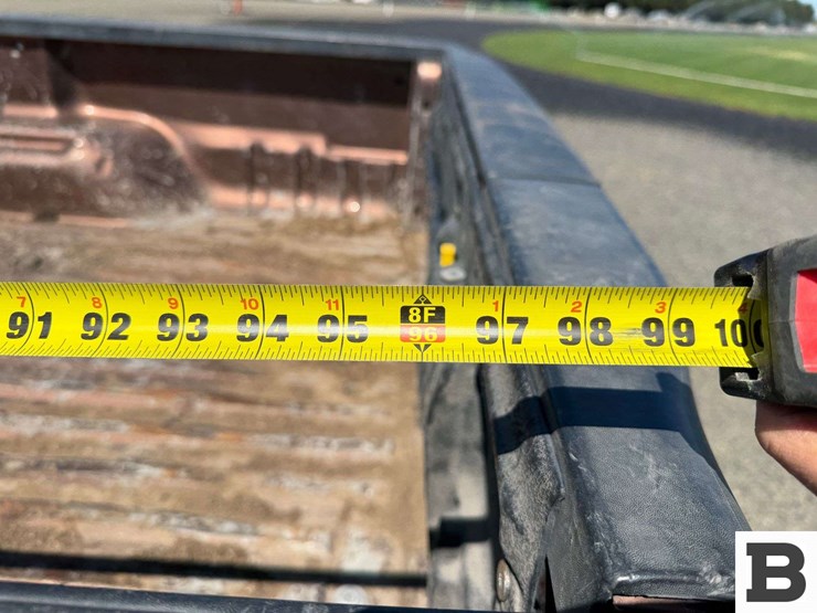 2011-ford-f350-image-19