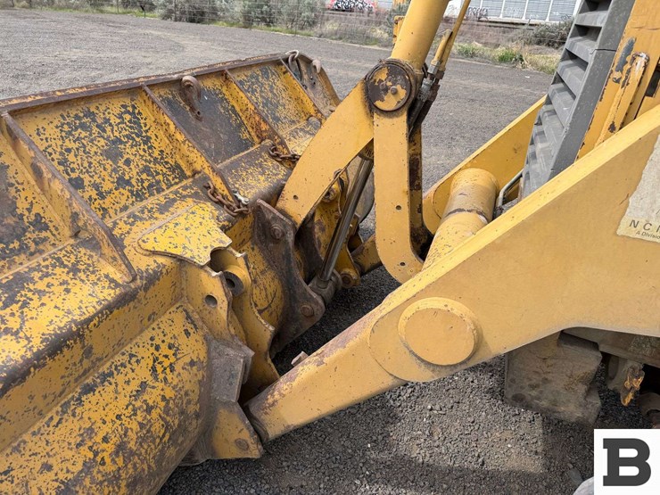 1993-caterpillar-416b-image-14