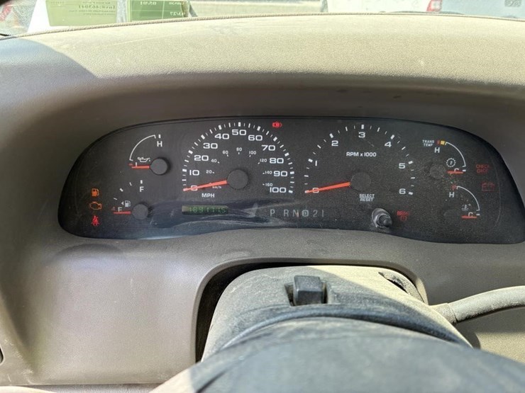 2012-gmc-sierra-2500-image-15