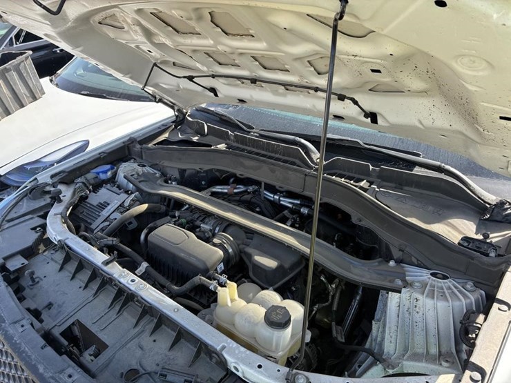 2021-ford-explorer-police-interceptor-image-11