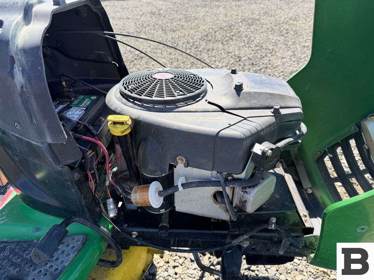 john-deere-l120-image-18