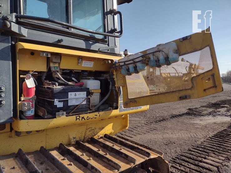 2013-komatsu-d39px-23-image-17