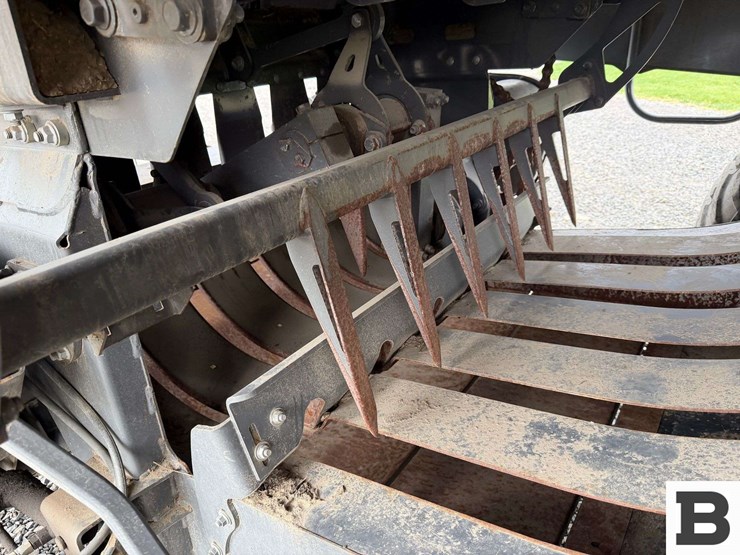 2018-massey-ferguson-2290-image-31