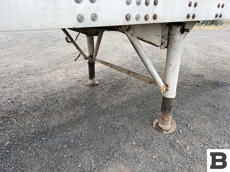 1984-fruehauf-open-top-image-27