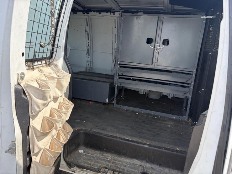 2007-chevrolet-express-2500-image-9