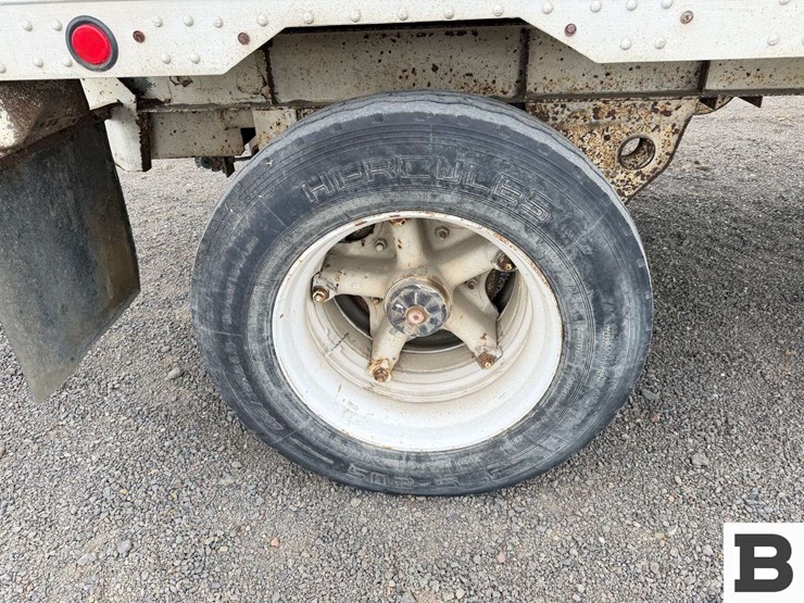 1984-fruehauf-open-top-image-25