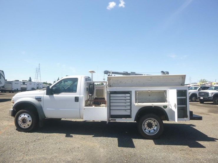 2008-ford-f550-image-5