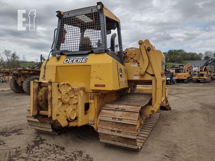 2013-deere-700k-lgp-image-49