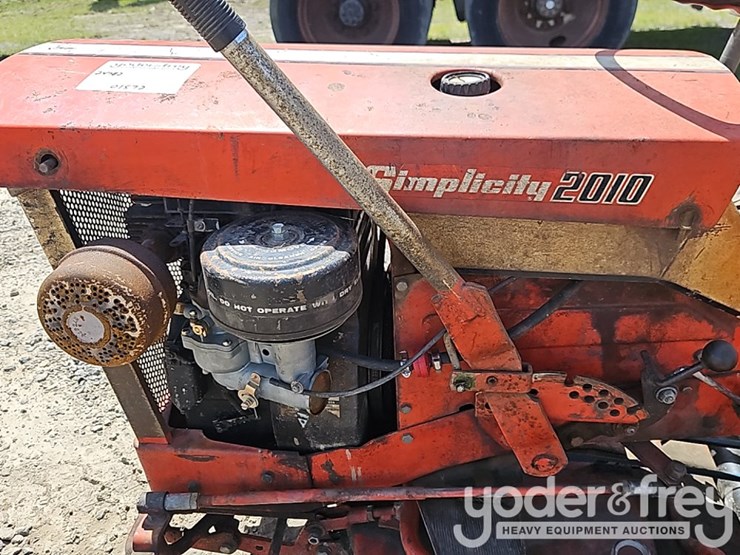 simplicity-2010-image-13