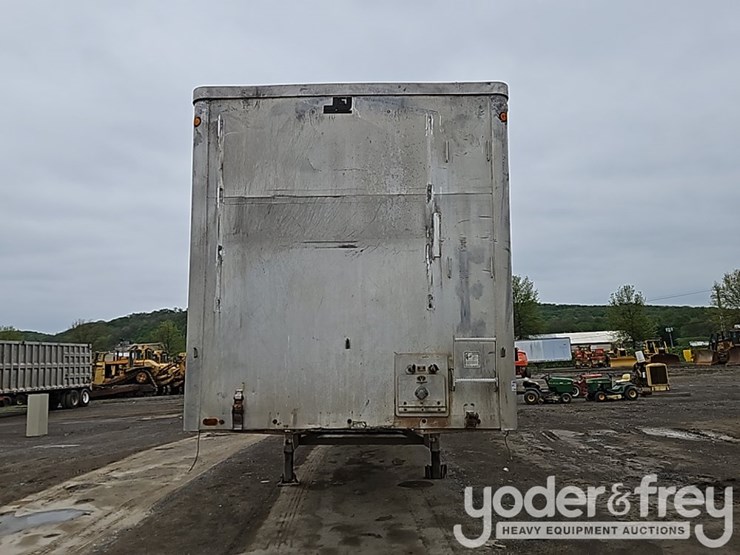 2007-j&j-transfer-trailer-attr-04,-tandem-axle-image-10
