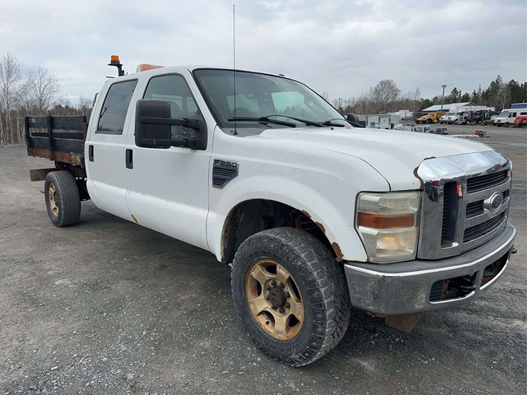 2009-ford-f250-xlt-image-3
