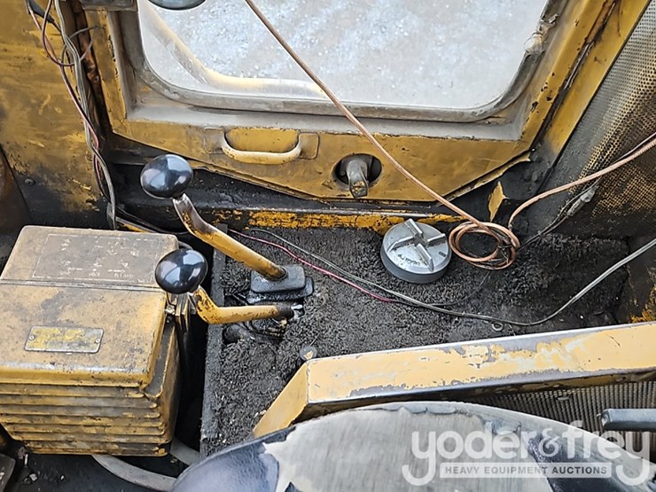 1979-caterpillar-980b-image-22