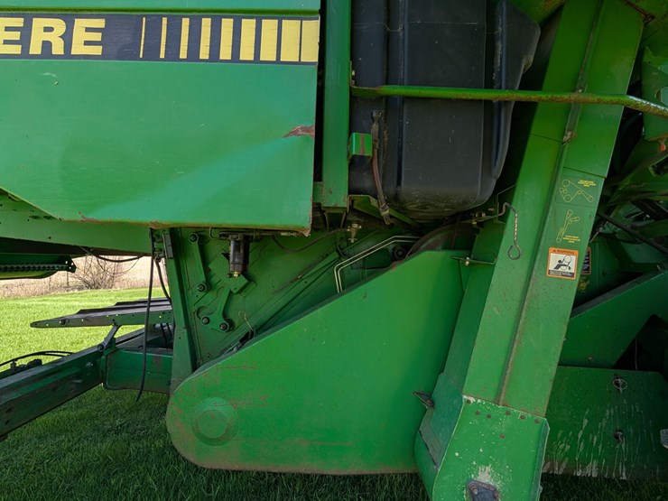 1996-john-deere-9500-image-11