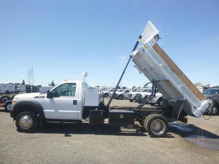 2011-ford-f550-image-7