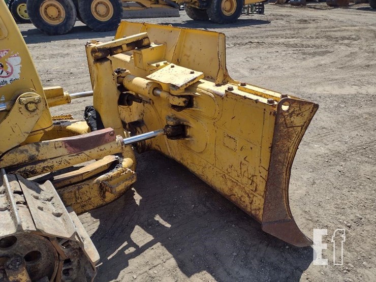 2016-komatsu-d37ex-23-image-26