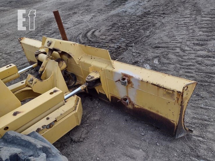 2012-komatsu-d21p-8e0-image-21