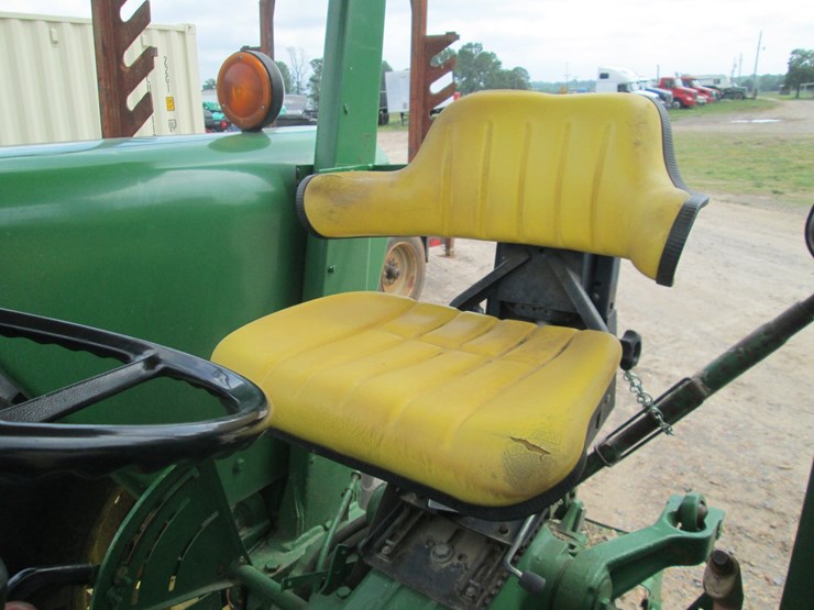 john-deere-2550-image-43