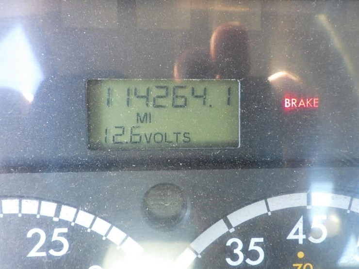 2005-utility-combo-image-45