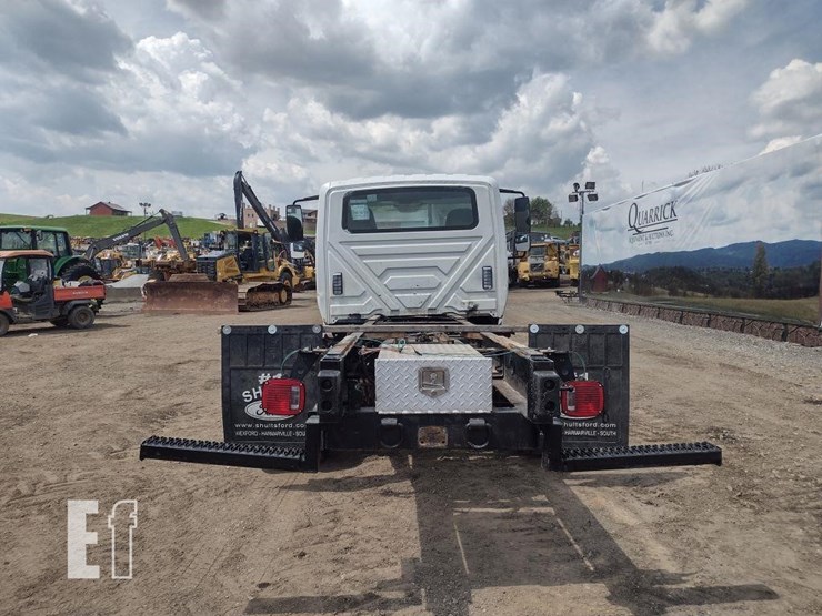 international-15-image-4