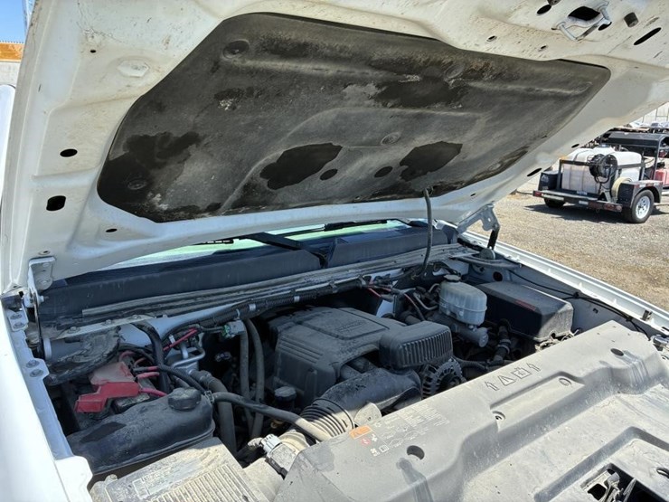 2012-gmc-sierra-3500-image-8