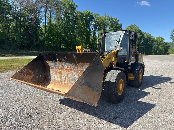 2021-caterpillar-906m-image-4