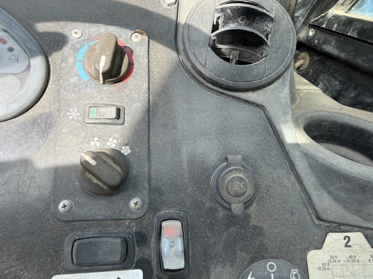 2016-genie-gth1056-image-32