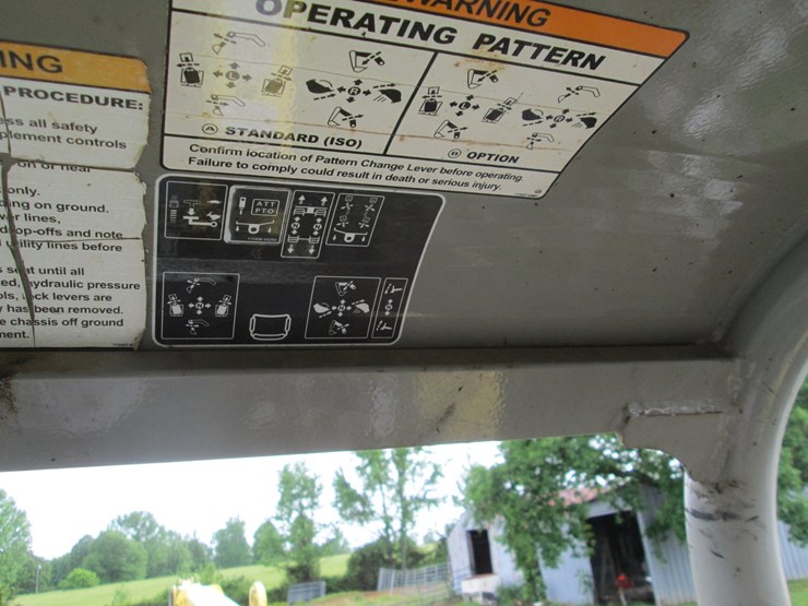 yanmar-vio35-image-37